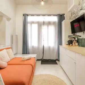 Atypique Et Reposant Avec Parking Gratuit Appartement